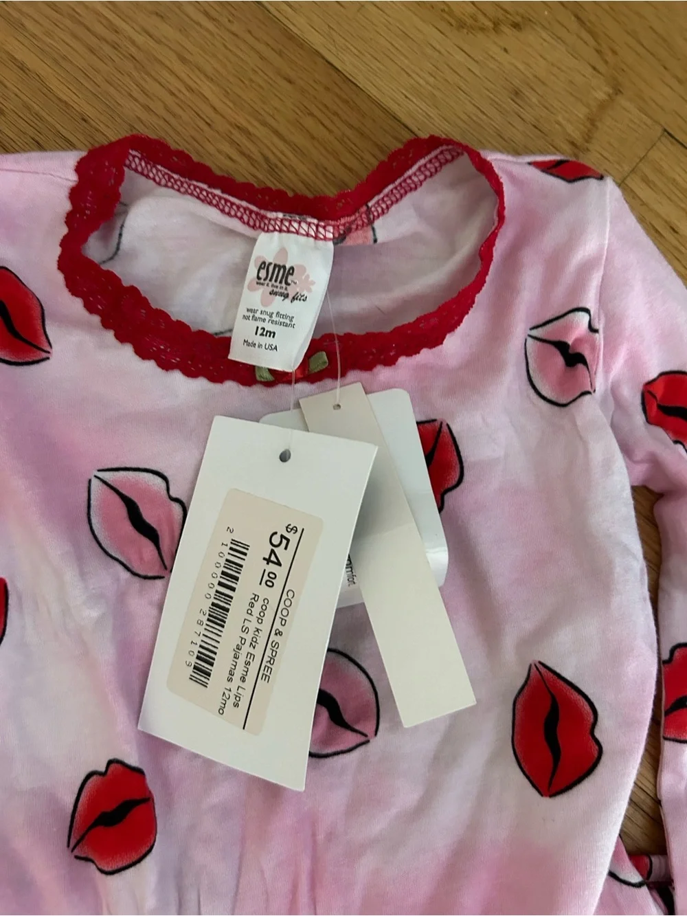 NWT Esme Pink Lip-Print Pajama Set